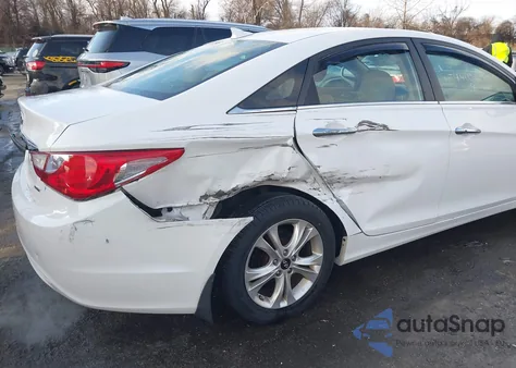 2013 Hyundai Sonata Limited z USA, uszkodzony, nr VIN 5NPEC4AC1DH631295